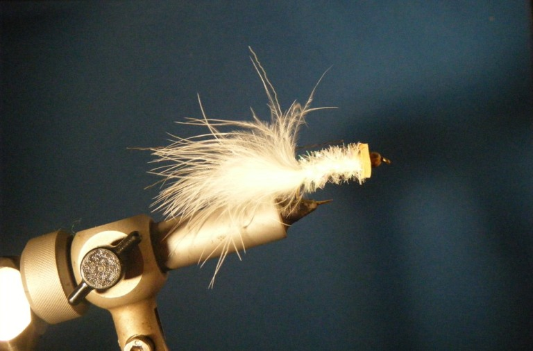 CT BH Pearl Body White Tail Size 4