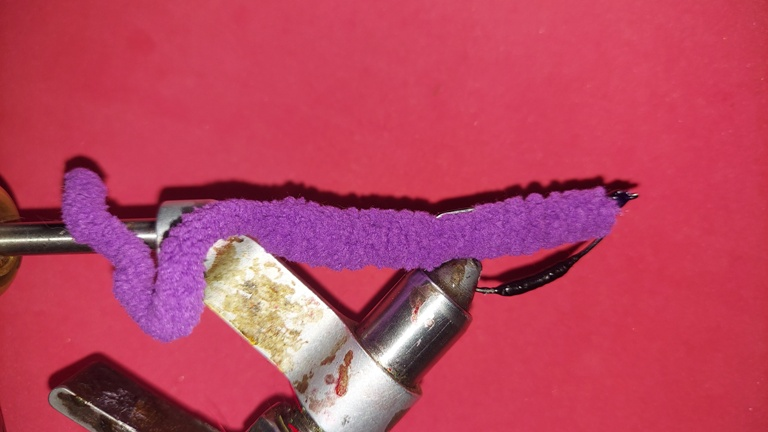 CT Senko Worm Purple Size 1/0