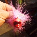 Hot Pink UV 2 oz Size 8/0 and 9/0 Hot Lips