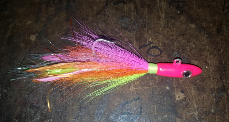 Hot Pink UV 2 oz Size 7/0 Spearhead