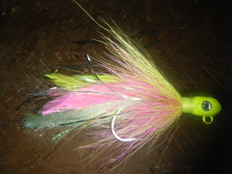 Hot Yellow 2oz UV Bullet Head Size 9/0 - Image 2